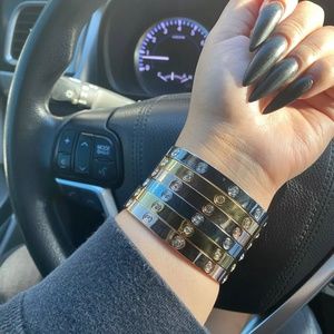 Clothes and accessories!